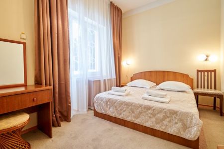 Стандартный 4-местный 2-комнатный